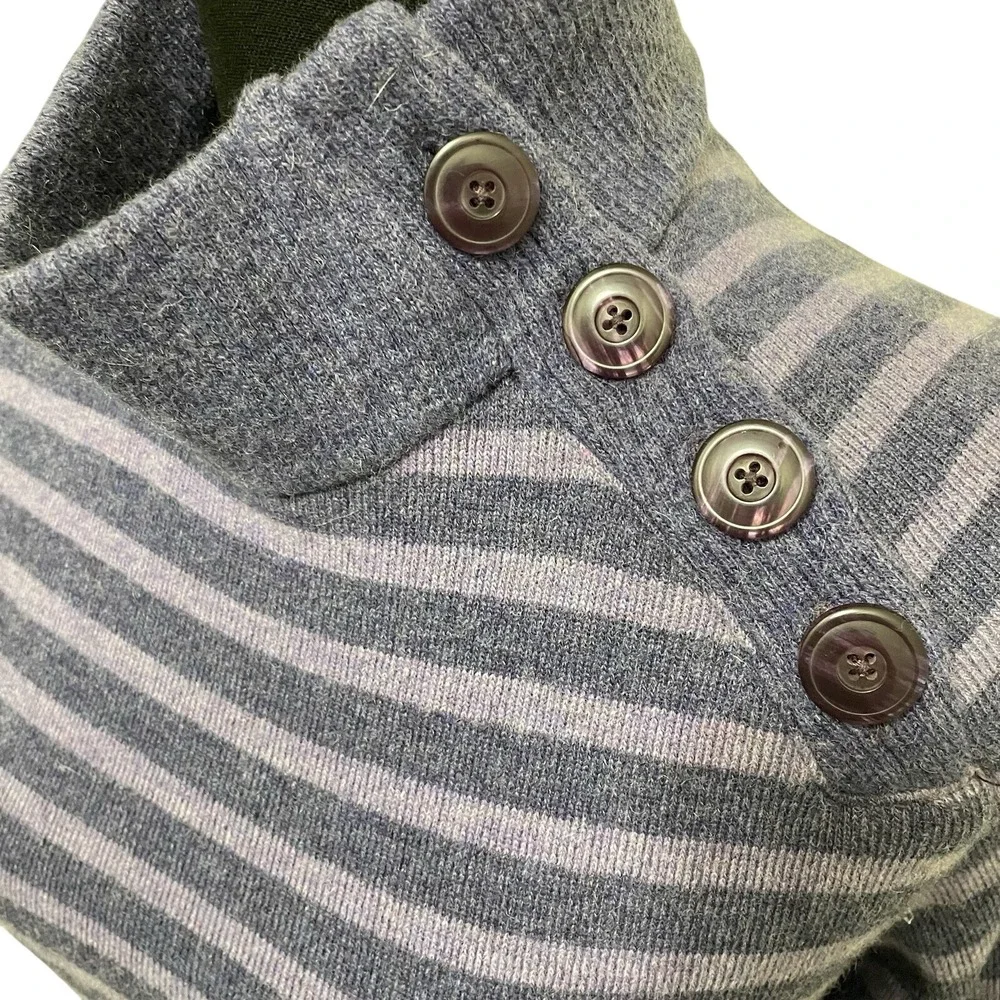 Mountain‎ Hardwear Wool Blend Mock Neck Pullover Sweater M Purple Striped Hiking